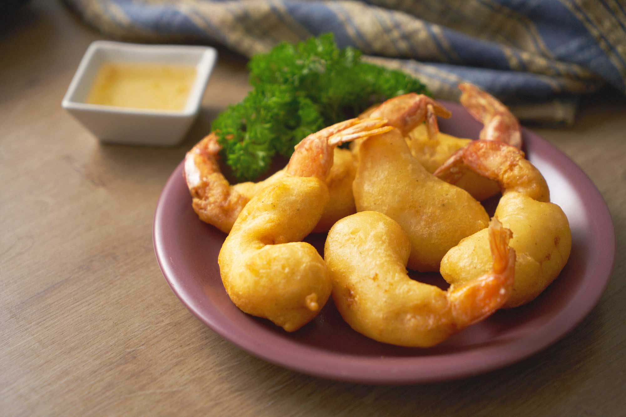 วิธีทำ กุ้งชุบแป้งทอด ทอดยังไงให้พอง วิธีทำ กุ้งชุบแป้งทอด ทอดยังไงให้พอง